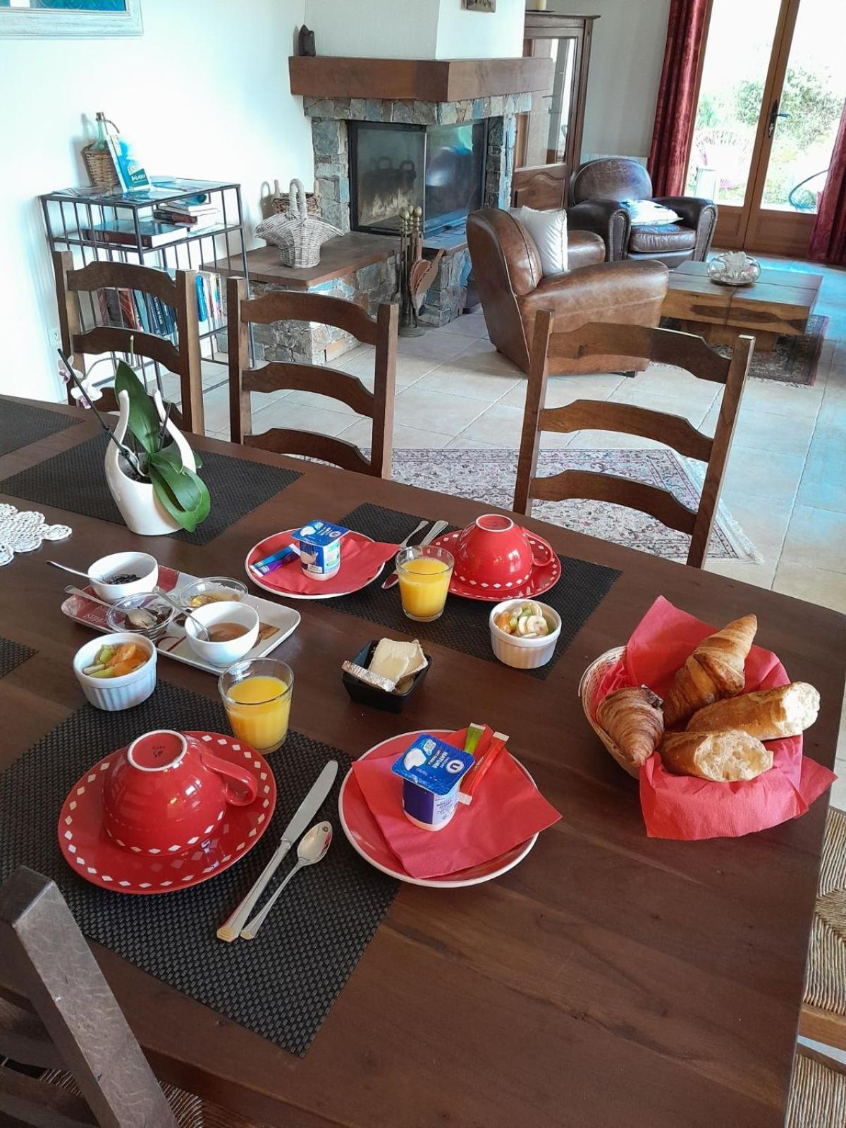 Mare E Monti Chez Thomas Et Magali Bed and Breakfast Vico Εξωτερικό φωτογραφία